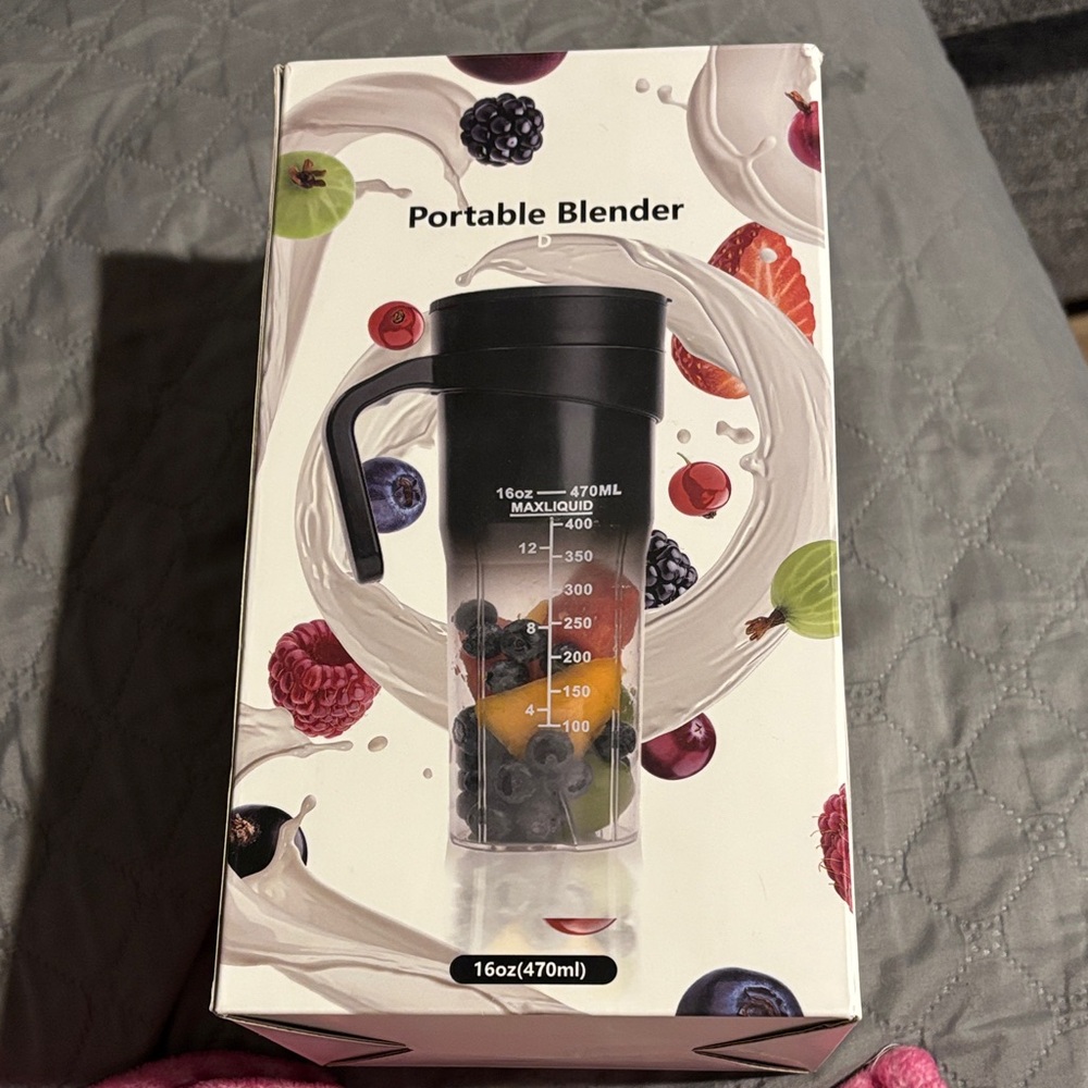 Black Portable Blender